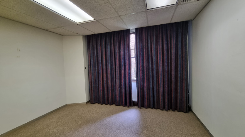 Office Space in La Lucia Property Images