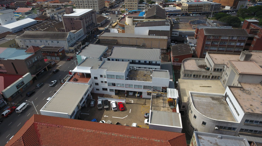 A-Grade Versatile Office & Commercial Building Property Images