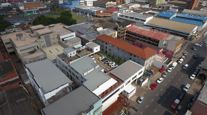 A-Grade Versatile Office & Commercial Building Property Images