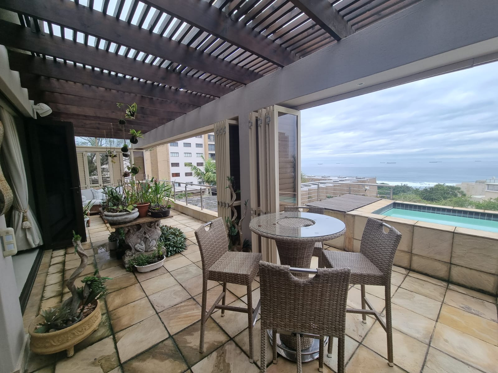 Picture of Luxury Apartment Rentals in Singapore: Luxurious Apartment for Rent