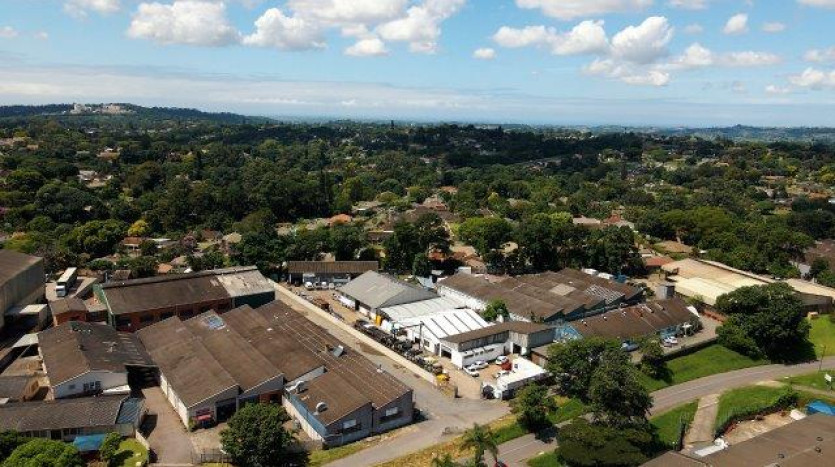 Industrial Property with Sectionalisation Opportunity Property Images