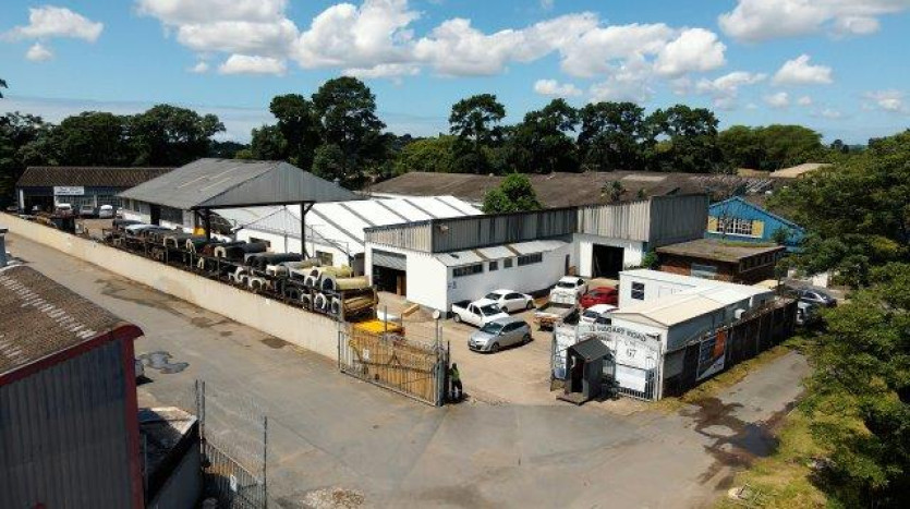 Industrial Property with Sectionalisation Opportunity Property Images