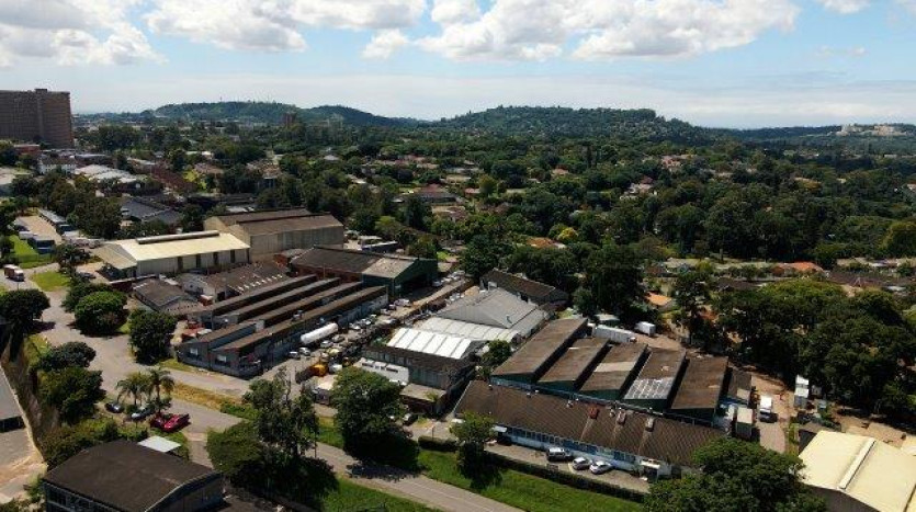 Industrial Property with Sectionalisation Opportunity Property Images