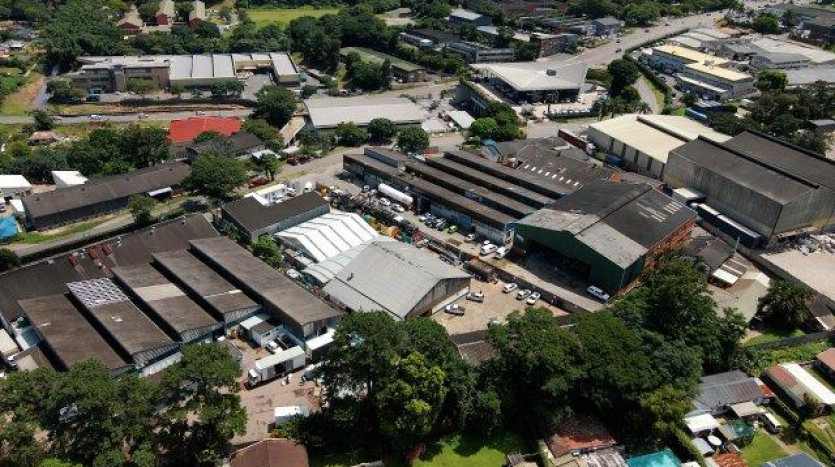 Industrial Property with Sectionalisation Opportunity Property Images