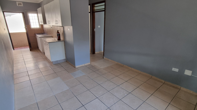 16 Two Bedroom Apartments In Isipingo Property Images