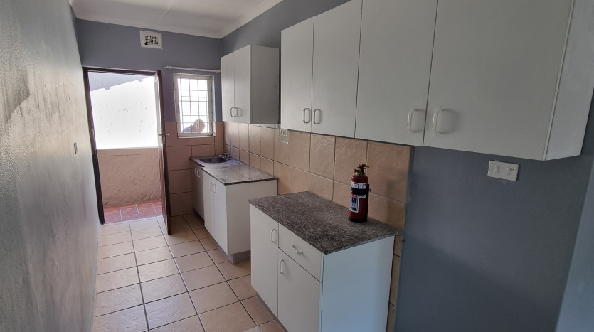 16 Two Bedroom Apartments In Isipingo Property Images