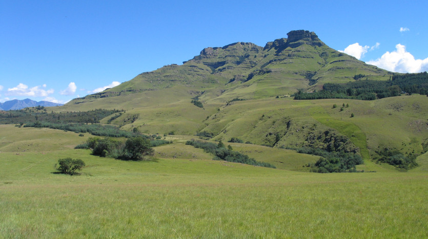 Breathtaking Southern Drakensberg Development Stands Property Images