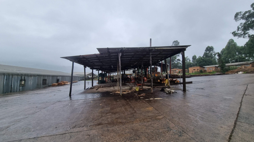 Large Industrial Property Property Images