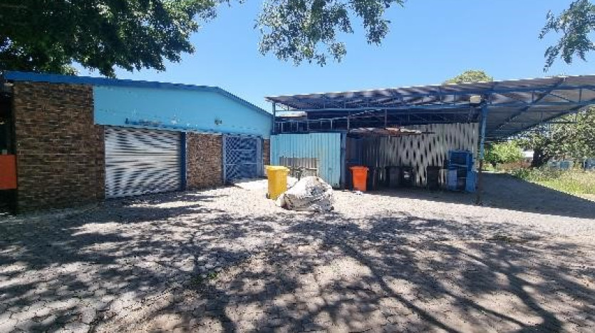 Large Industrial Property with Central Location in Brits North of Pretoria Property Images
