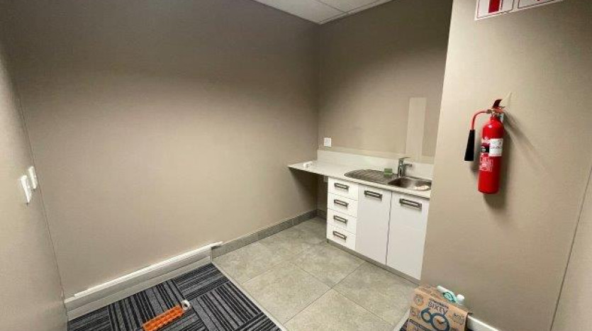 AAA Grade Offices in Pietermaritzburg Property Images