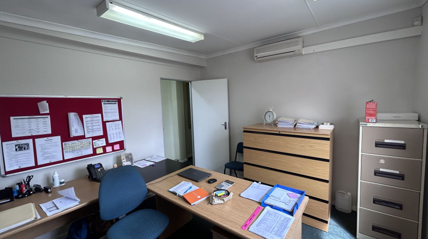 Highly Versatile Investment Property Property Images