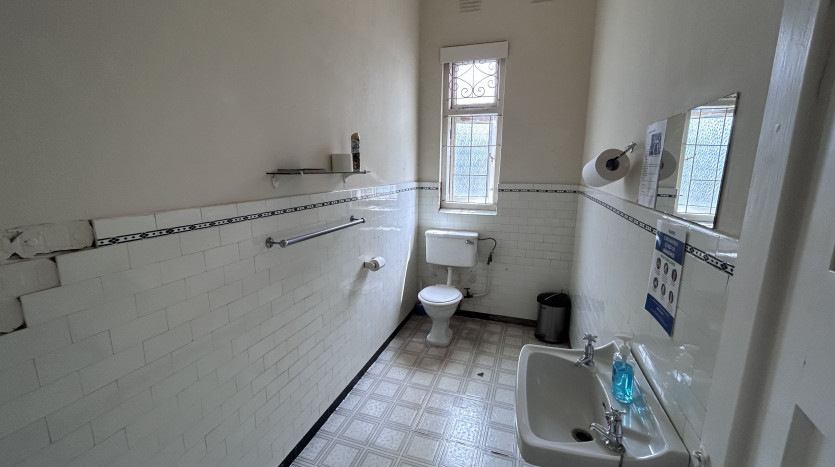 Highly Versatile Investment Property Property Images