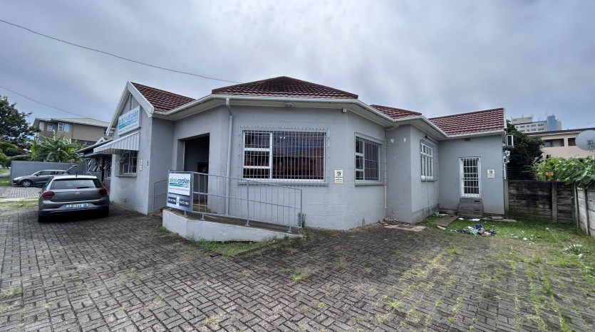 Highly Versatile Investment Property Property Lead Image