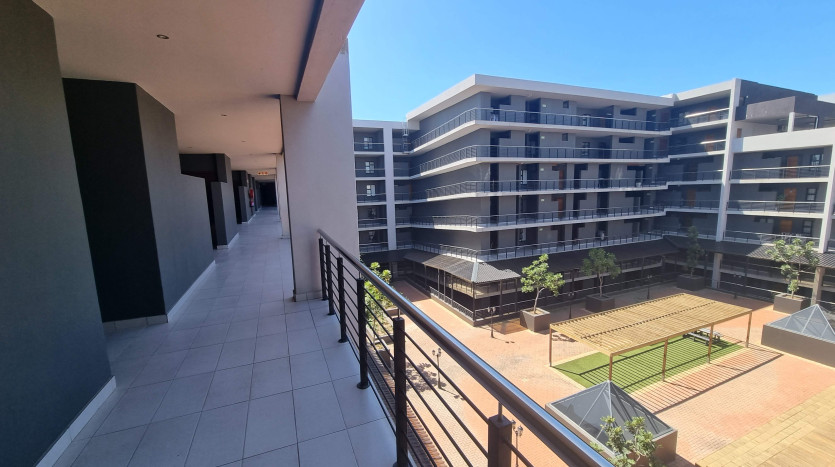 5 x New & Upmarket Apartments Property Images