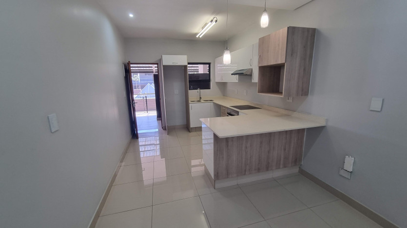 5 x New & Upmarket Apartments Property Images