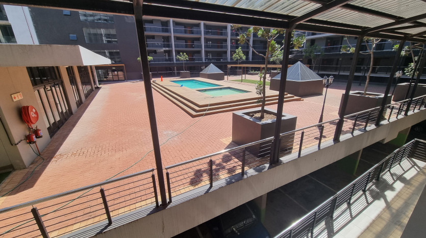 5 x New & Upmarket Apartments Property Images