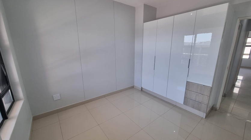 5 x New & Upmarket Apartments Property Images