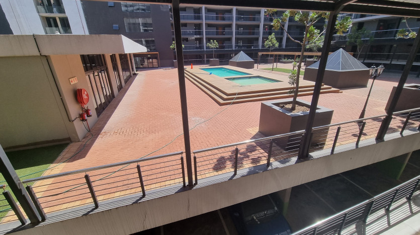 5 x New & Upmarket Apartments Property Images