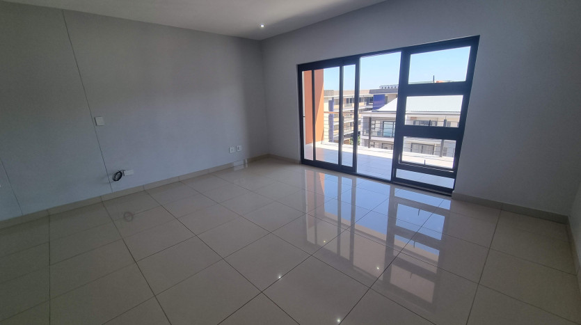 5 x New & Upmarket Apartments Property Images