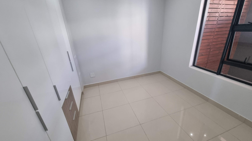 5 x New & Upmarket Apartments Property Images