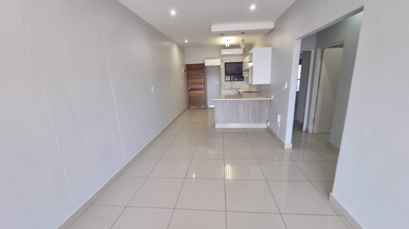 5 x New & Upmarket Apartments Property Images