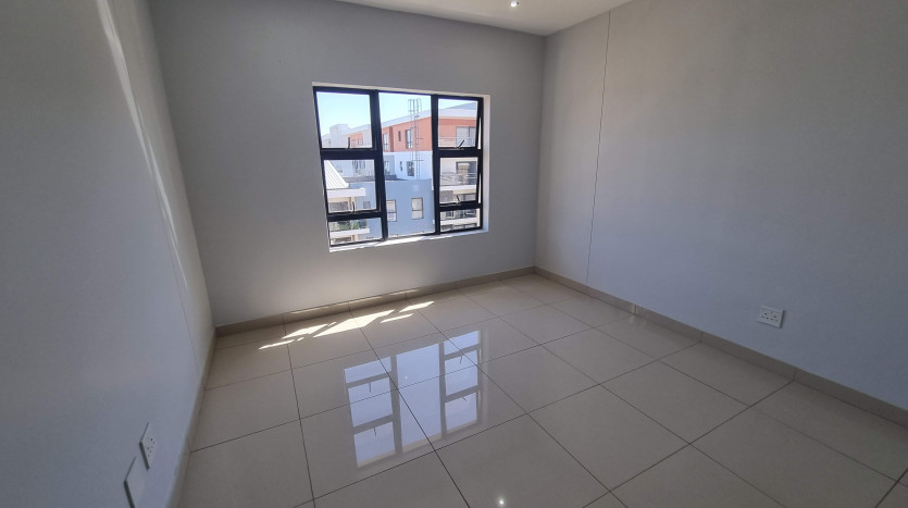 5 x New & Upmarket Apartments Property Images
