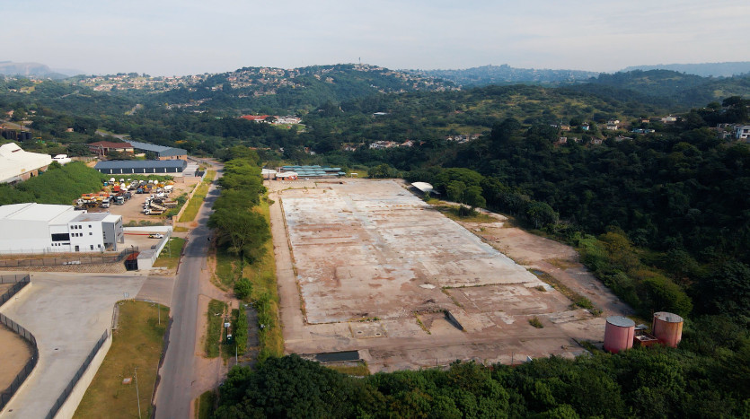 Industrial Platformed Land Property Images