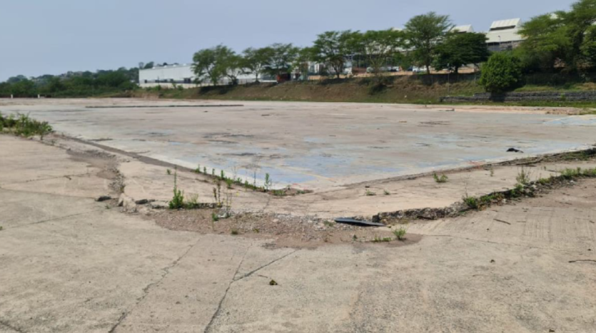 Industrial Platformed Land Property Images