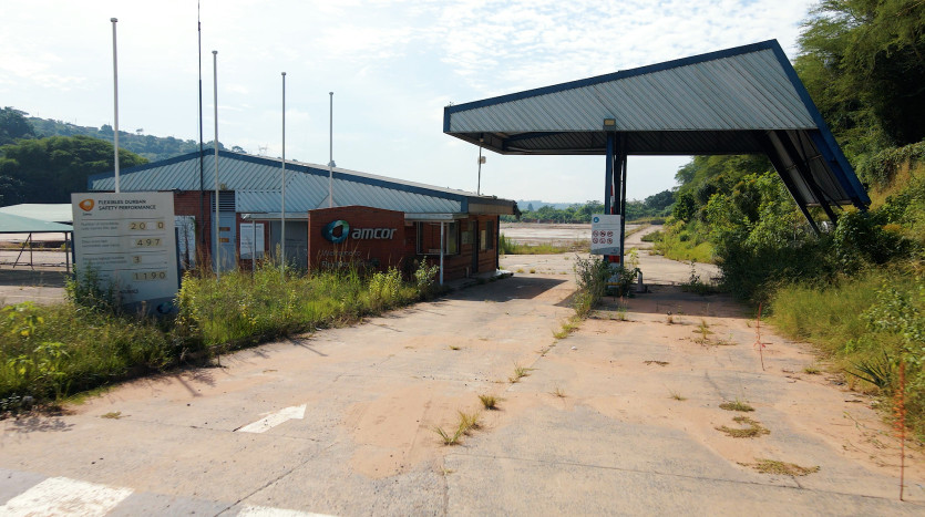 Industrial Platformed Land Property Images