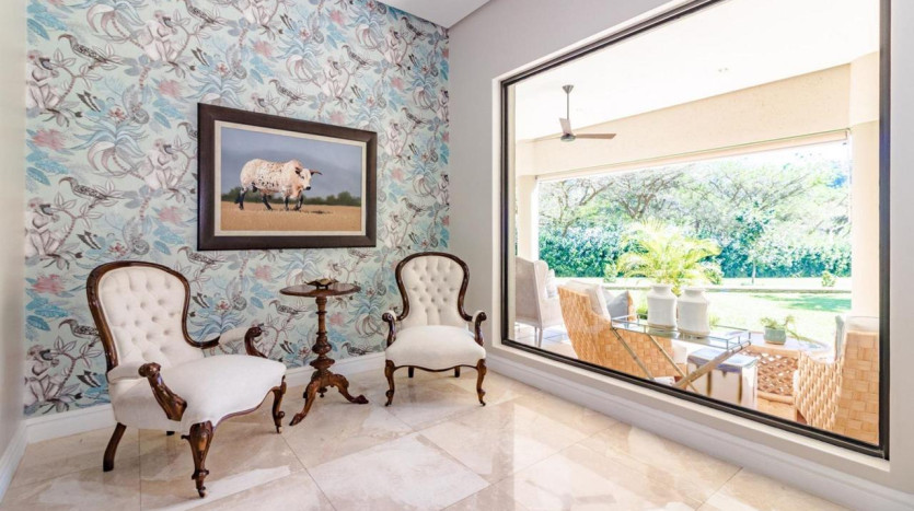 Opulent Executive Mansion Property Images