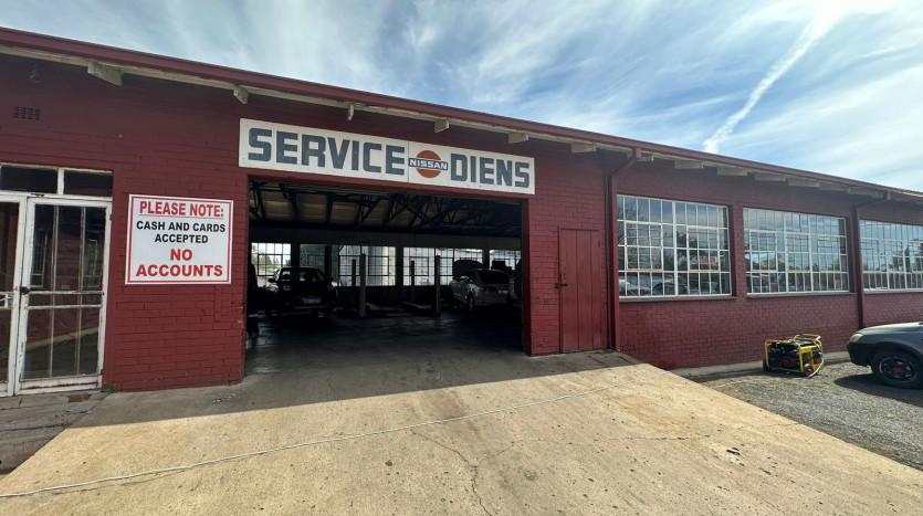 Well Located Industrial Property Property Images