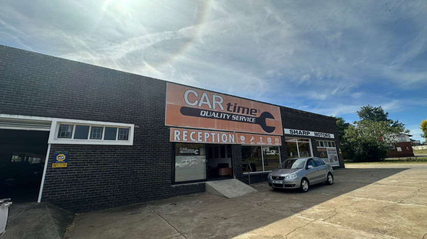 Well Located Industrial Property Property Images
