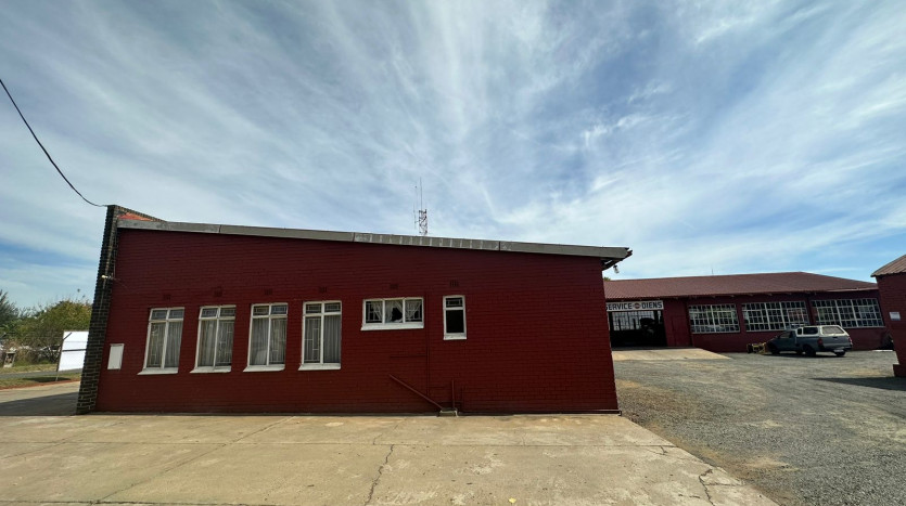 Well Located Industrial Property Property Images