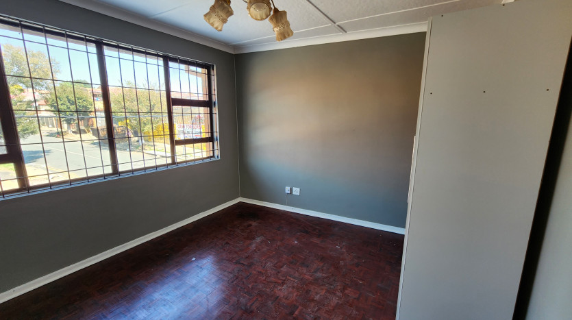 Mixed Use Investment Property in Rosettenville, Johannesburg Property Images