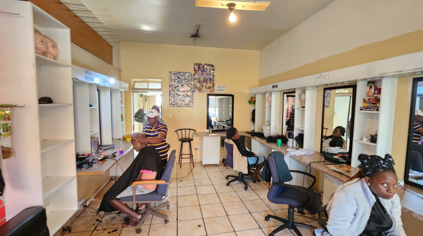 Mixed Use Investment Property in Rosettenville, Johannesburg Property Images
