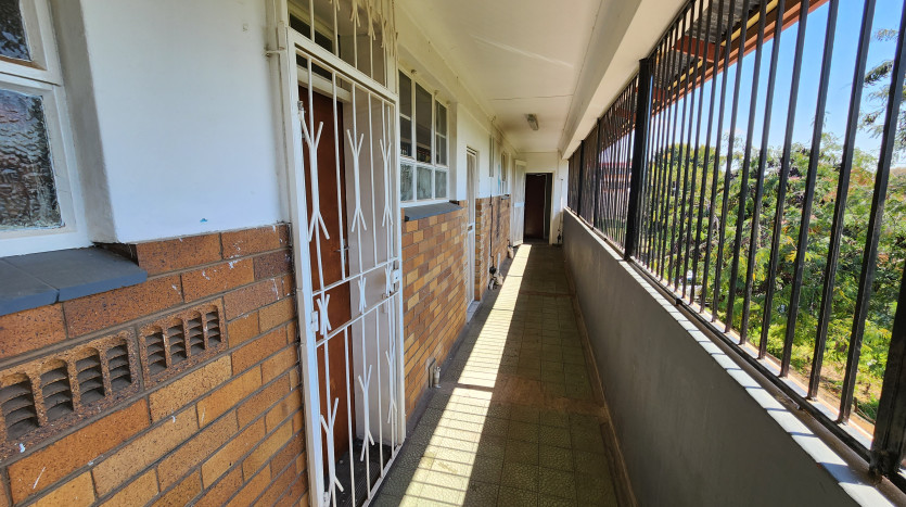 Mixed Use Investment Property in Rosettenville, Johannesburg Property Images