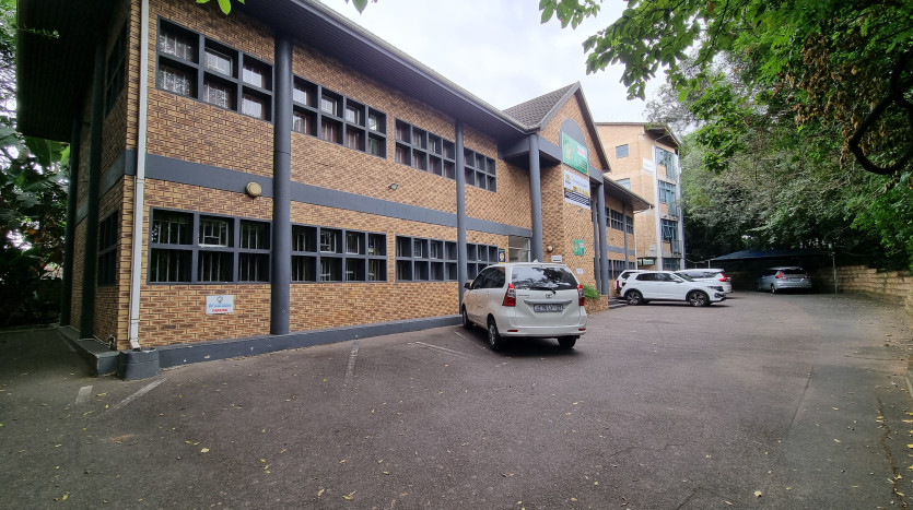 6 Sectional Title Office Units in Pinetown Property Images