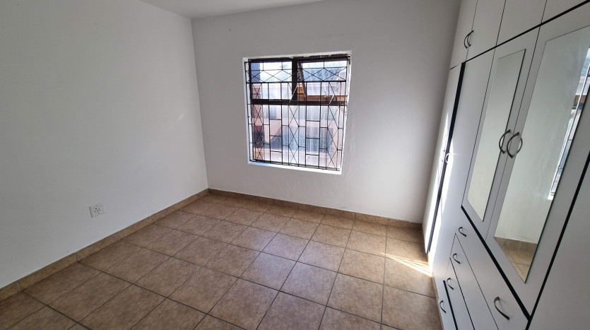 Low Vacancy Residential Apartment Block Property Images
