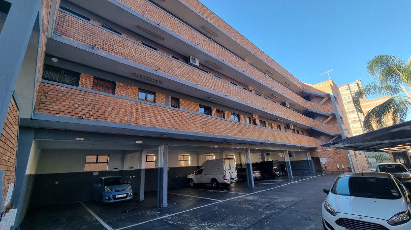 Low Vacancy Residential Apartment Block Property Images