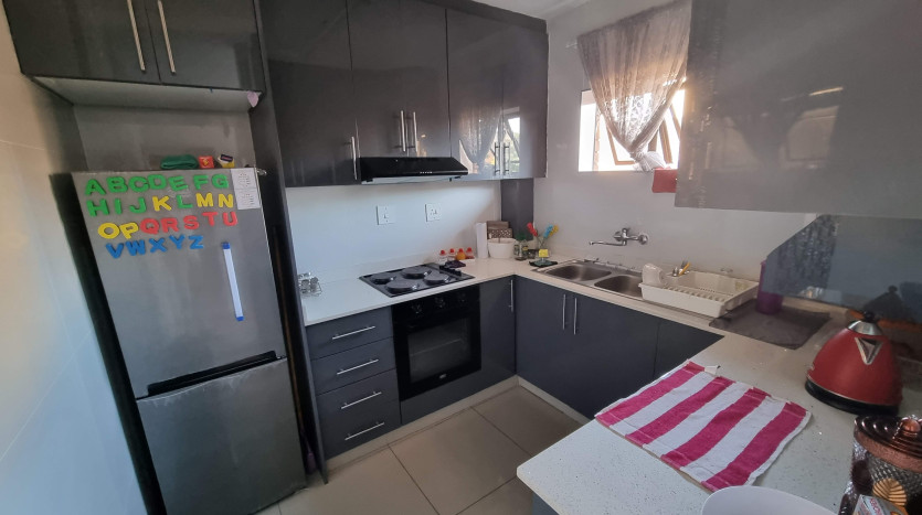Low Vacancy Residential Apartment Block Property Images