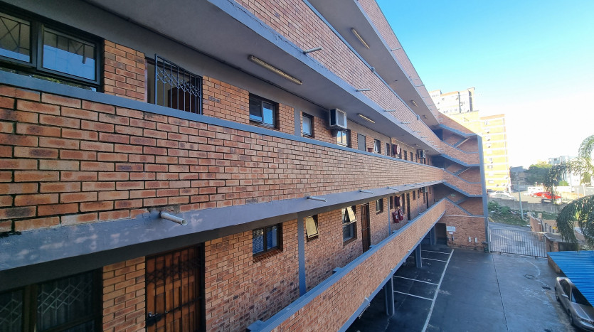 Low Vacancy Residential Apartment Block Property Images