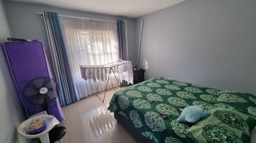 Low Vacancy Residential Apartment Block Property Images