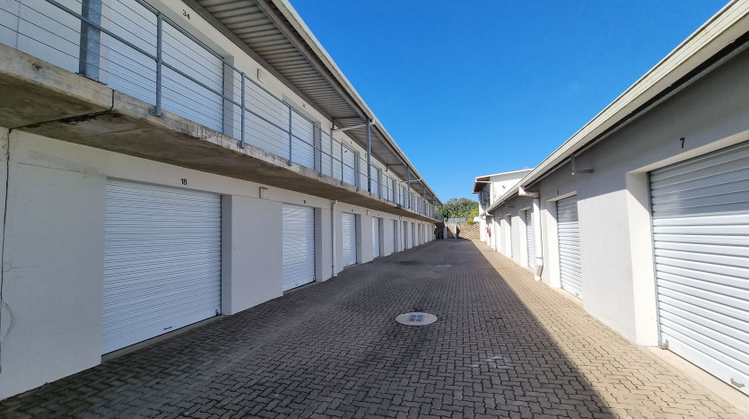 Storage Facility just off North Coast Road Property Images