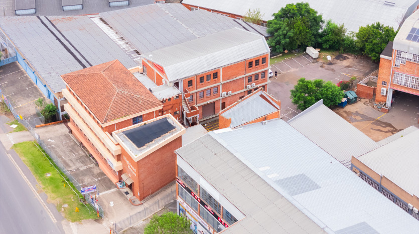 4 Industrial Units in Close Proximity to N3 Property Images