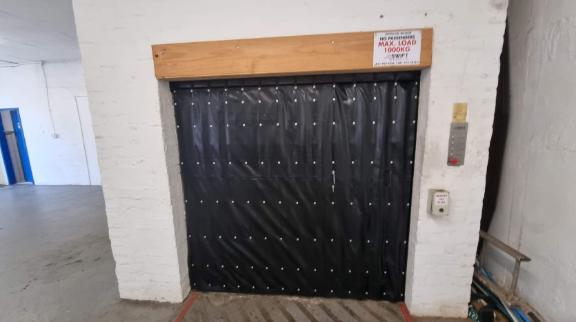 4 Industrial Units in Close Proximity to N3 Property Images