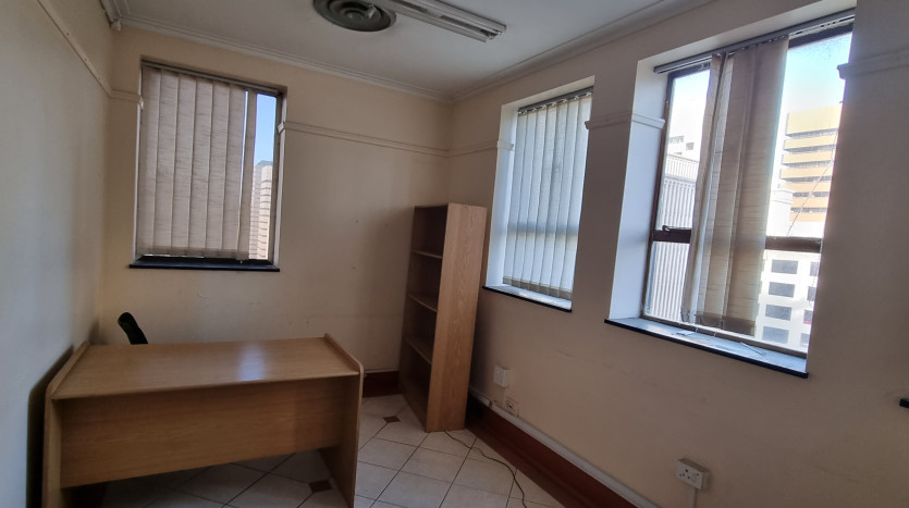 ± 8 500 m² Commercial Property In Durban CBD Property Images