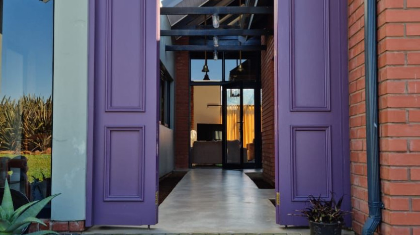 3 Bedroom House in Upmarket Secure Estate Property Images