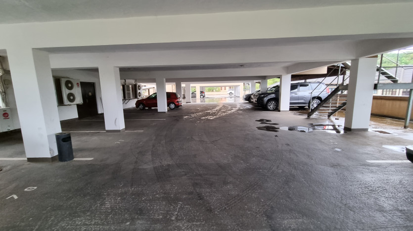 A Grade Offices in Secure Complex in Westville Property Images