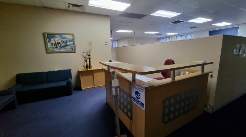 A Grade Offices in Secure Complex in Westville Property Images