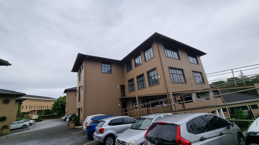 A Grade Offices in Secure Complex in Westville Property Images
